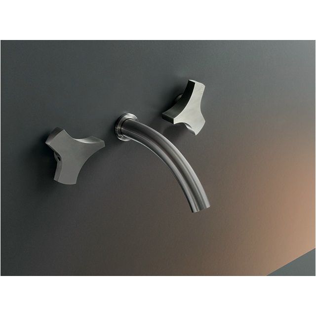 Cea Design Ziq Wall mounted set of 2 individual taps with spout ZIQ07S 